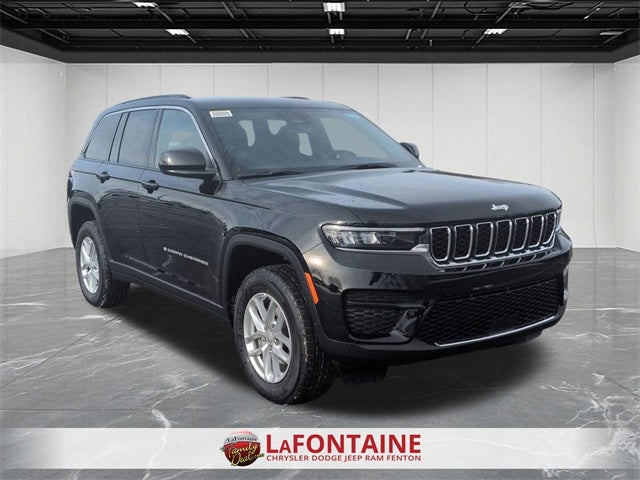 2026 Jeep Grand Cherokee GRAND CHEROKEE LAREDO X 4X4