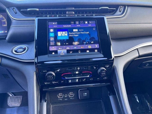 2023 Jeep Grand Cherokee Altitude 4x4