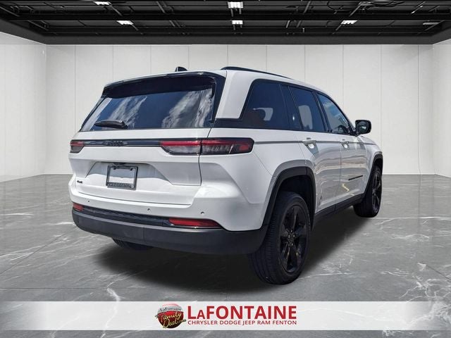 2023 Jeep Grand Cherokee Altitude 4x4