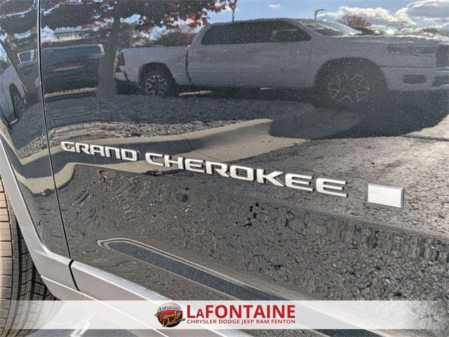 2025 Jeep Grand Cherokee GRAND CHEROKEE LAREDO X 4X4