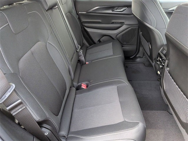 2026 Jeep Grand Cherokee GRAND CHEROKEE LAREDO X 4X4