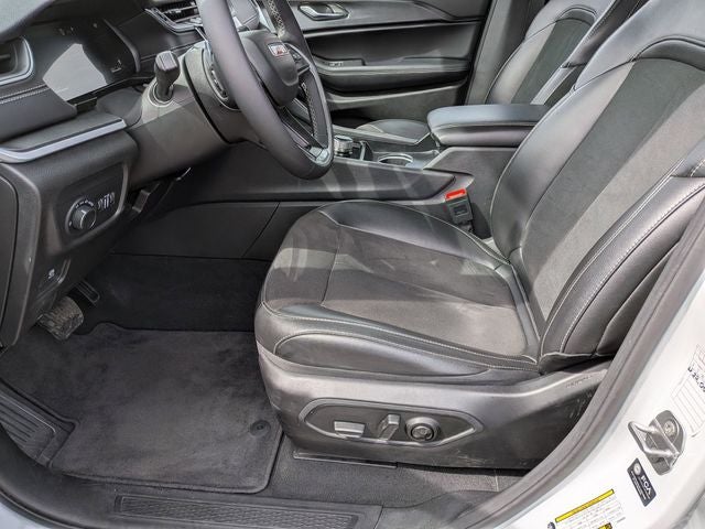 2025 Jeep Grand Cherokee Altitude 4x4