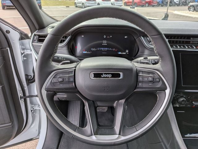 2025 Jeep Grand Cherokee Altitude 4x4