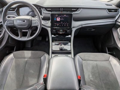 2025 Jeep Grand Cherokee Altitude 4x4