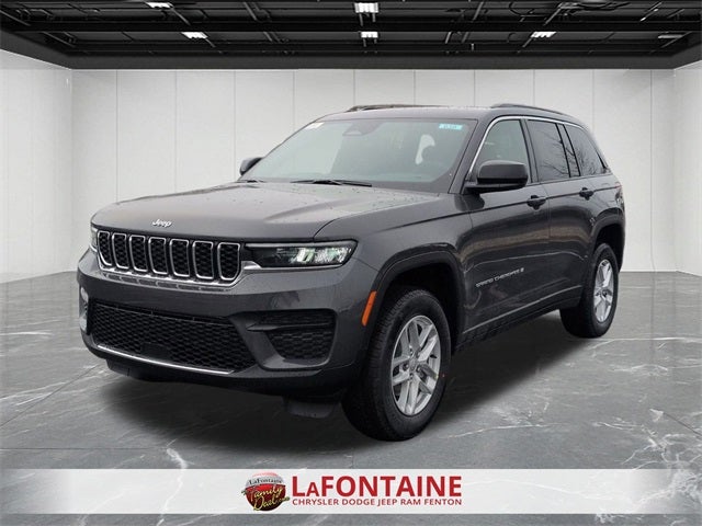 2026 Jeep Grand Cherokee GRAND CHEROKEE LAREDO X 4X4