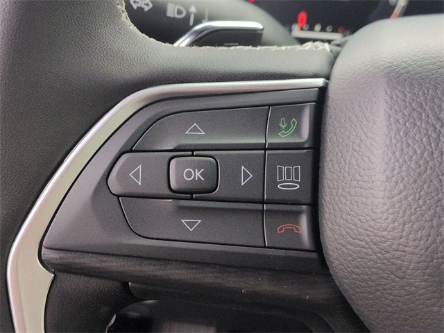 2026 Jeep Grand Cherokee GRAND CHEROKEE LAREDO X 4X4