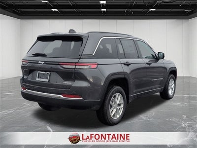 2026 Jeep Grand Cherokee GRAND CHEROKEE LAREDO X 4X4