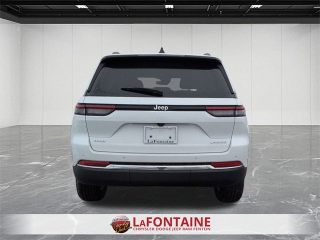 2026 Jeep Grand Cherokee GRAND CHEROKEE LAREDO X 4X4