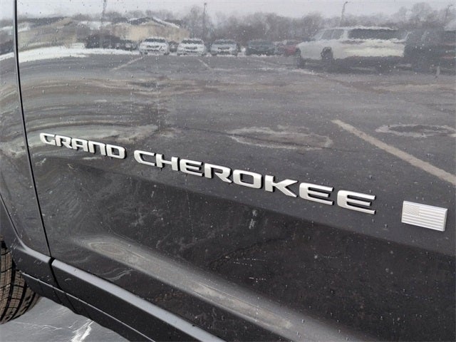 2026 Jeep Grand Cherokee GRAND CHEROKEE LAREDO X 4X4