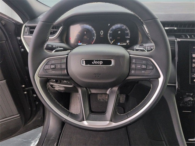 2026 Jeep Grand Cherokee GRAND CHEROKEE LAREDO X 4X4