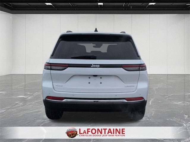 2026 Jeep Grand Cherokee GRAND CHEROKEE LAREDO X 4X4