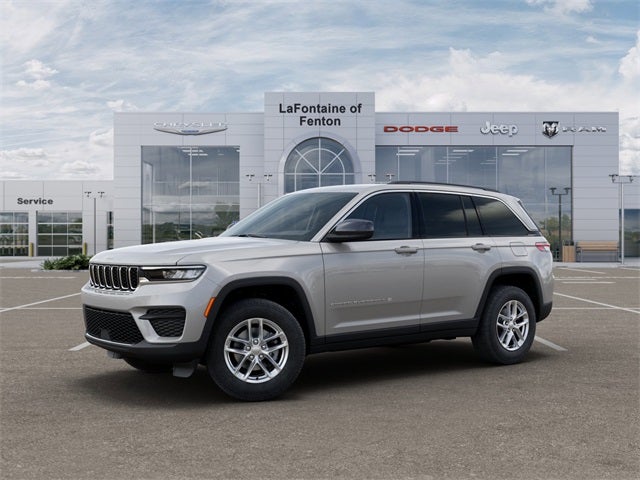2026 Jeep Grand Cherokee GRAND CHEROKEE LAREDO X 4X4
