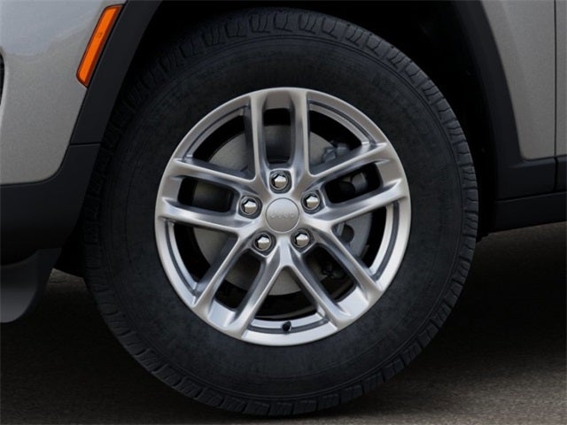 2026 Jeep Grand Cherokee GRAND CHEROKEE LAREDO X 4X4