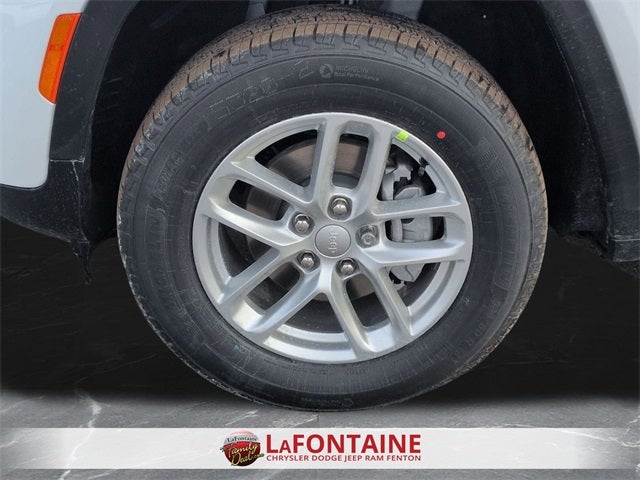 2026 Jeep Grand Cherokee GRAND CHEROKEE LAREDO X 4X4