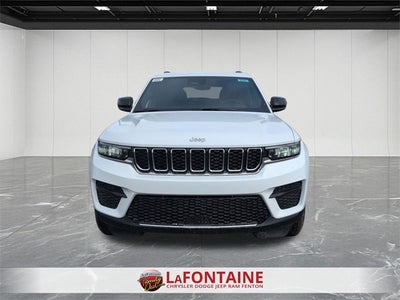 2026 Jeep Grand Cherokee GRAND CHEROKEE LAREDO X 4X4