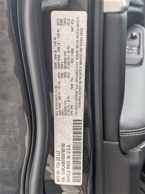 2025 Jeep Grand Cherokee GRAND CHEROKEE LIMITED 4X4