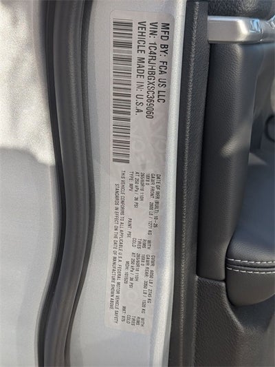 2025 Jeep Grand Cherokee GRAND CHEROKEE LIMITED 4X4