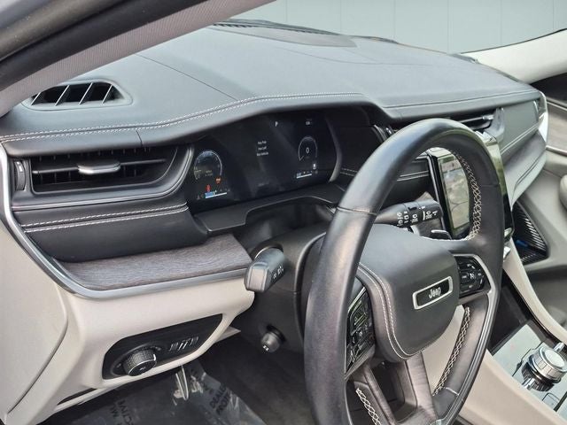 2022 Jeep Grand Cherokee Overland 4x4