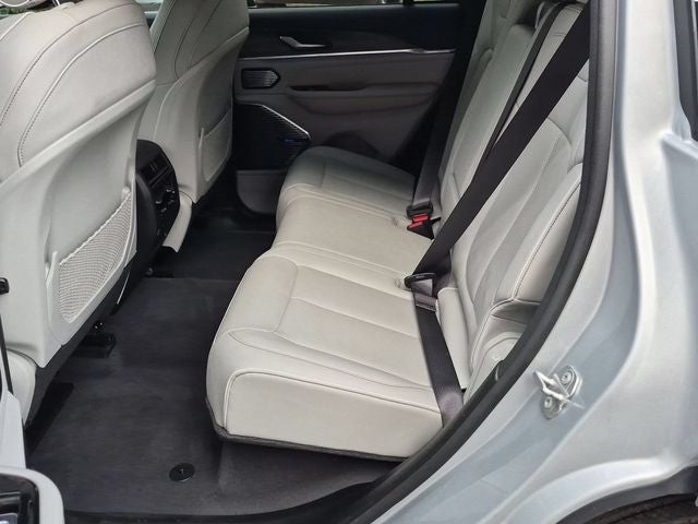2022 Jeep Grand Cherokee Overland 4x4