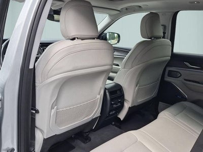2022 Jeep Grand Cherokee Overland 4x4