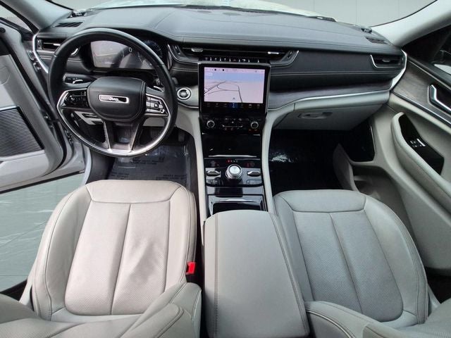 2022 Jeep Grand Cherokee Overland 4x4