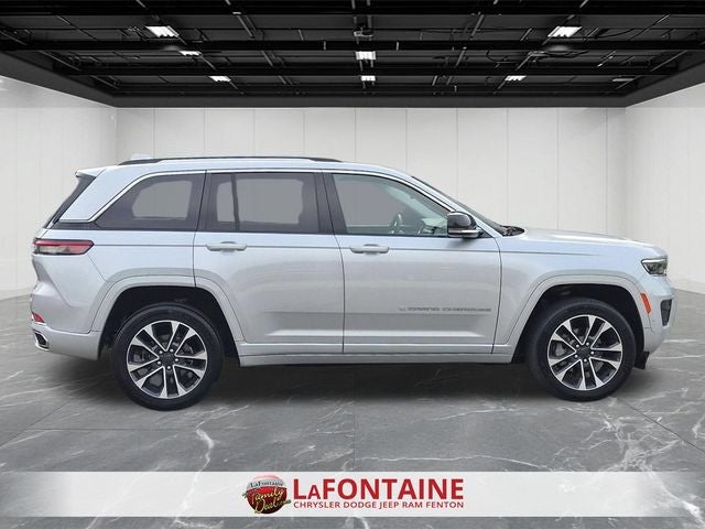2022 Jeep Grand Cherokee Overland 4x4