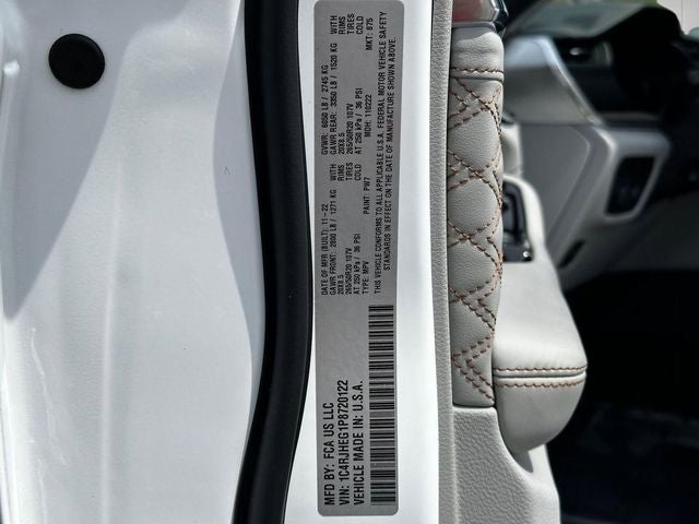 2023 Jeep Grand Cherokee Summit 4x4