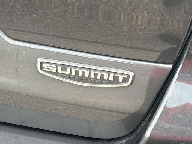 2022 Jeep Grand Cherokee Summit 4x4