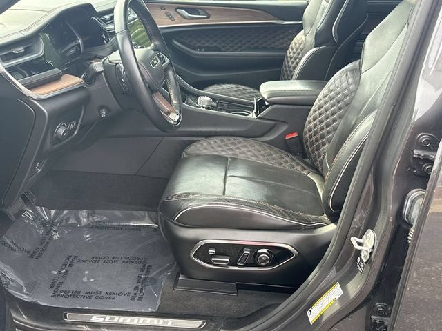 2022 Jeep Grand Cherokee Summit 4x4