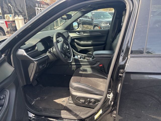 2024 Jeep Grand Cherokee L Altitude X 4x4