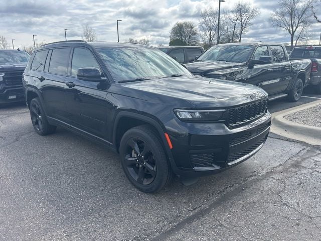 2023 Jeep Grand Cherokee L Altitude 4x4