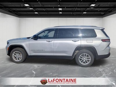 2023 Jeep Grand Cherokee L Laredo 4x4