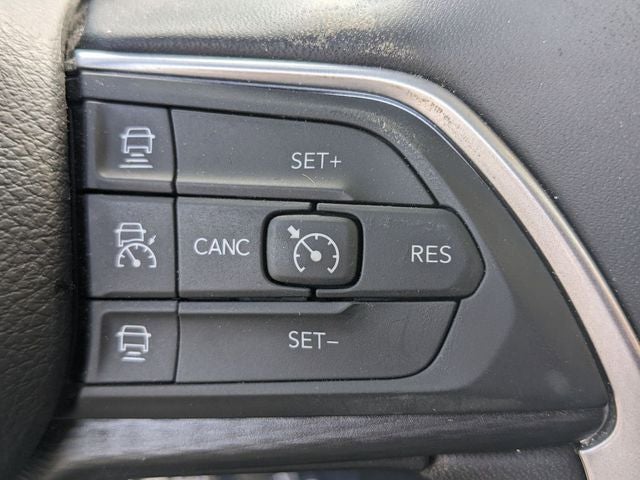 2024 Jeep Grand Cherokee L Laredo X 4x4