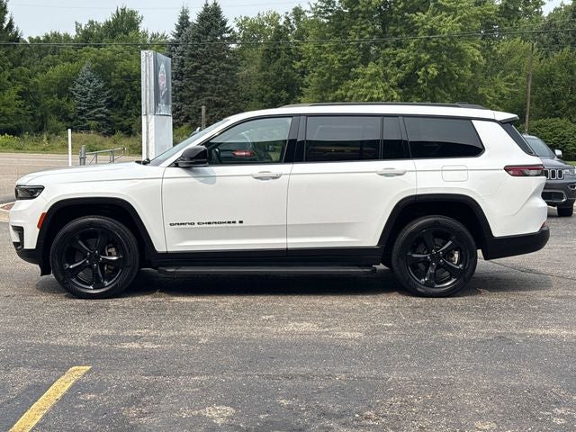 2023 Jeep Grand Cherokee L Altitude 4x4