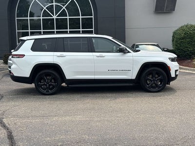 2023 Jeep Grand Cherokee L Altitude 4x4