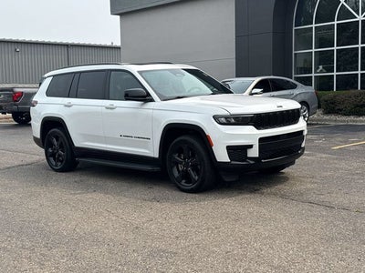 2023 Jeep Grand Cherokee L Altitude 4x4