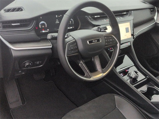 2026 Jeep Grand Cherokee L GRAND CHEROKEE L LAREDO ALTITUDE 4X4