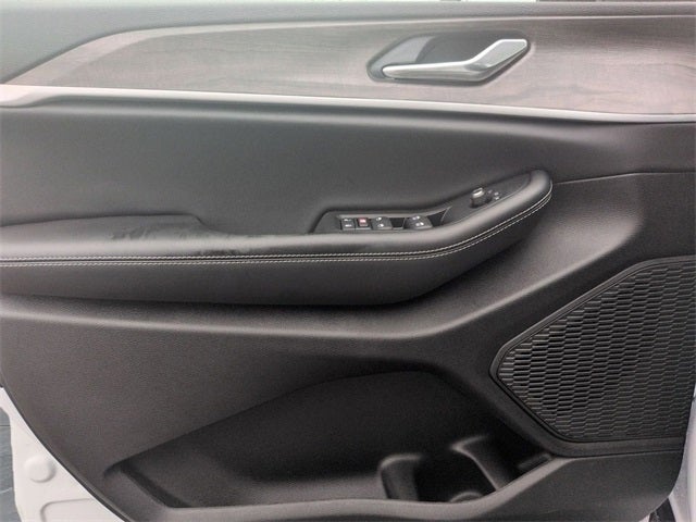 2026 Jeep Grand Cherokee L GRAND CHEROKEE L LAREDO ALTITUDE 4X4