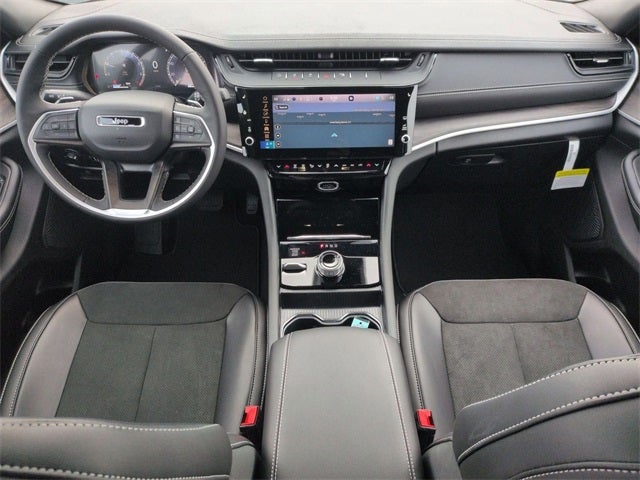 2026 Jeep Grand Cherokee L GRAND CHEROKEE L LAREDO ALTITUDE 4X4