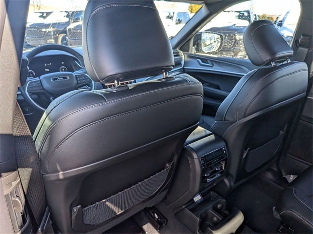 2025 Jeep Grand Cherokee L GRAND CHEROKEE L LIMITED 4X4