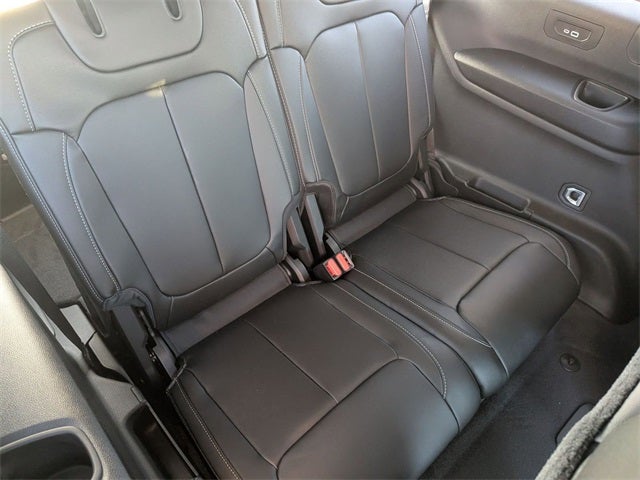 2025 Jeep Grand Cherokee L GRAND CHEROKEE L LIMITED 4X4