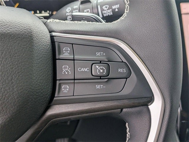 2025 Jeep Grand Cherokee L GRAND CHEROKEE L LIMITED 4X4