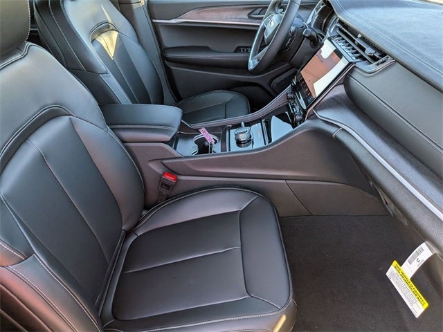 2025 Jeep Grand Cherokee L GRAND CHEROKEE L LIMITED 4X4