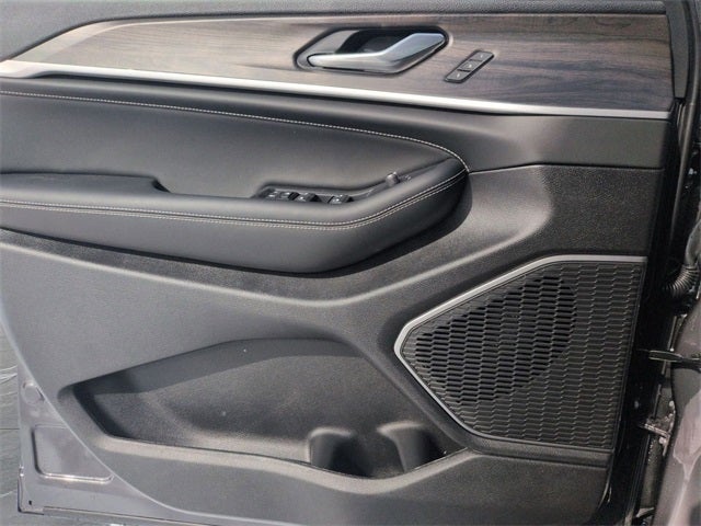 2026 Jeep Grand Cherokee GRAND CHEROKEE L LIMITED RESERVE 4X4