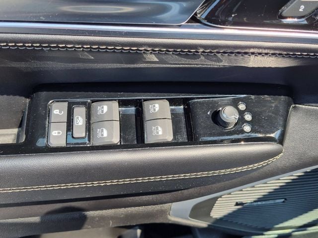 2023 Jeep Wagoneer Series II Carbide 4x4