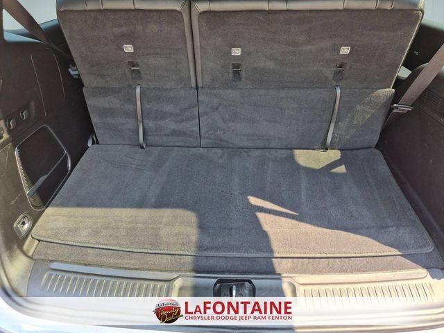 2023 Jeep Wagoneer Series II Carbide 4x4