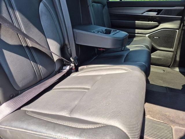 2023 Jeep Wagoneer Series II Carbide 4x4