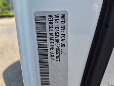 2023 Jeep Wagoneer Series II Carbide 4x4