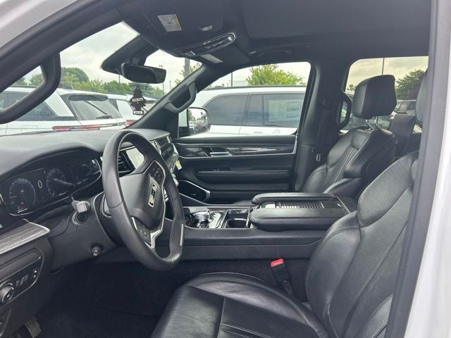 2022 Jeep Wagoneer Series III 4x4