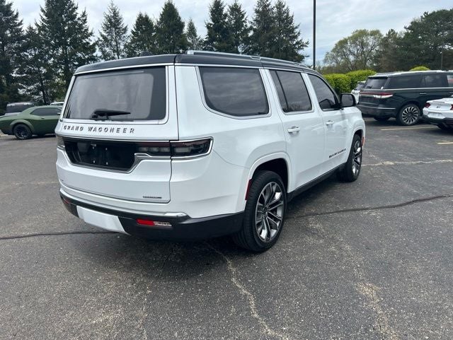 2022 Jeep Grand Wagoneer Series III